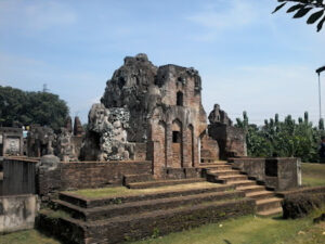 Goa Sunyaragi Cirebon