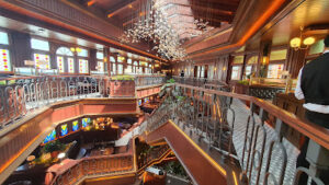 Phoenix Gastrobar by Holywings