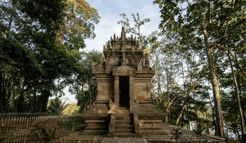 Candi Cangkuang