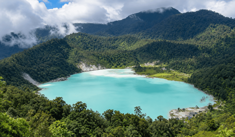 Kawah Talaga Bodas