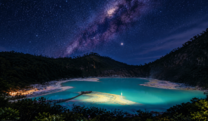 Pemandangan malam di Kawah Putih Ciwidey