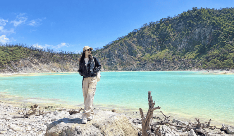 Spot Foto Favorit dengan latar belakang Kawah Putih Ciwidey