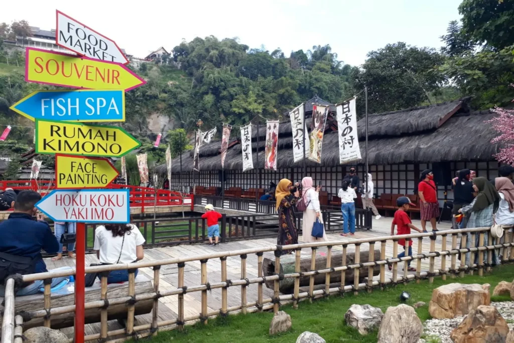 The Great Asia Africa yang mempunyai beberapa zona negara